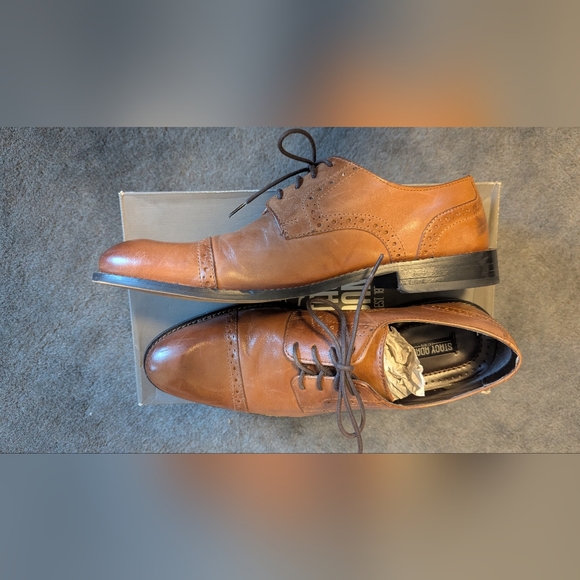 Stacy Adams Men's Tan Leather Derby Shoes - Picture 5 of 10